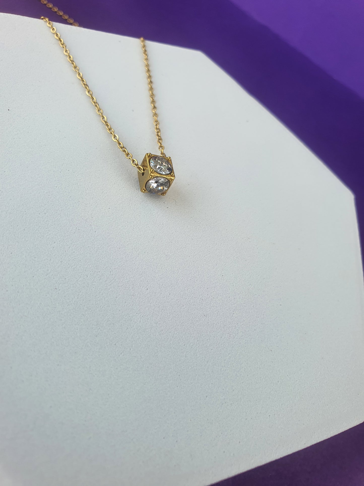 GOLD CHAIN M6 S9 WHITE STONE( ALL SIDES)