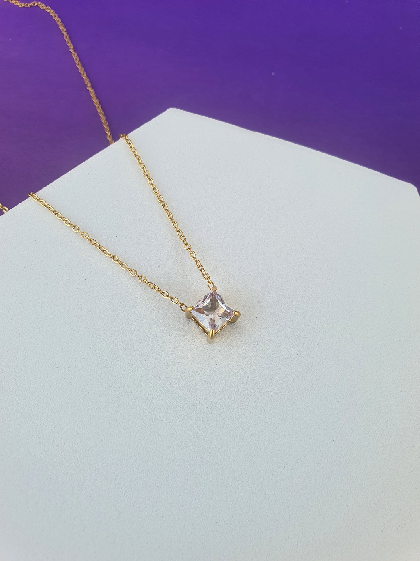GOLD CHAIN G6 S9 WHITE