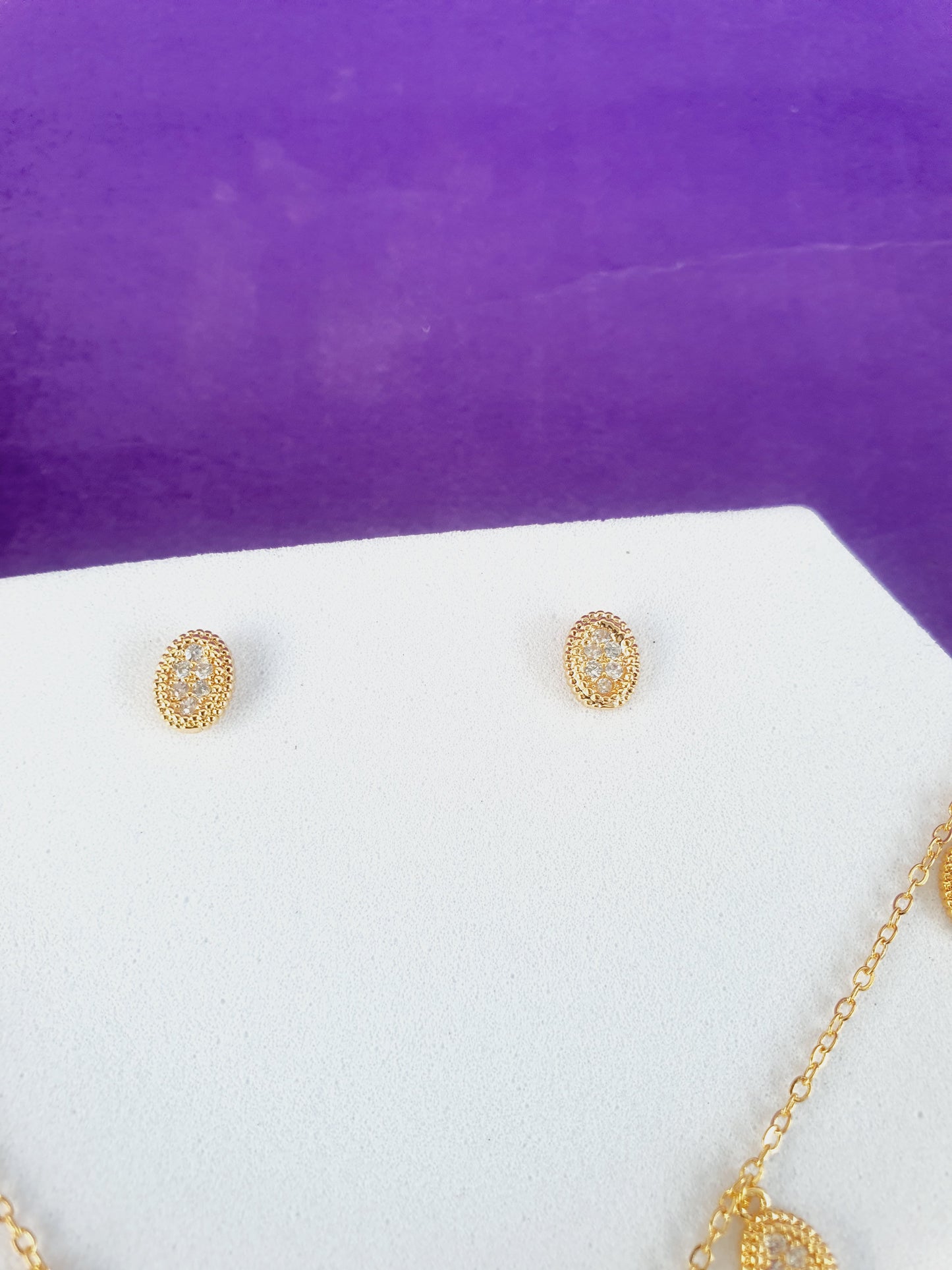 FULLY ADJUSTABLE GOLD CHAIN COMBO WITH EARRINGS G CEI X