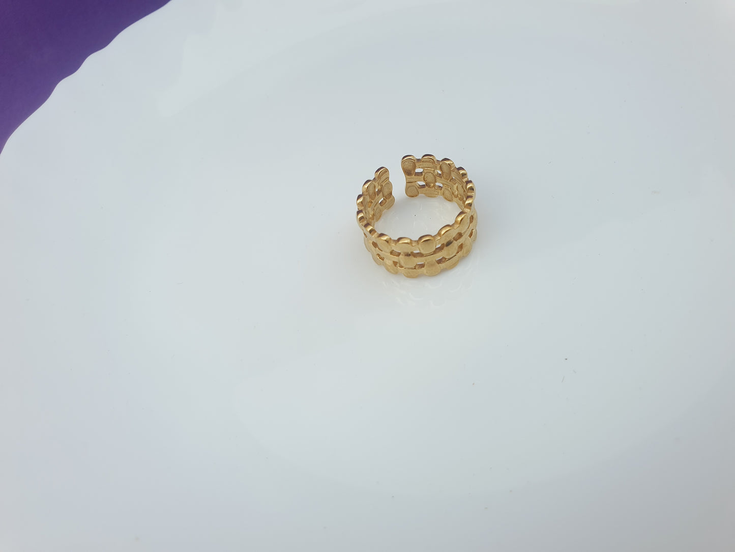 ADJUSTABLE GOLD RING