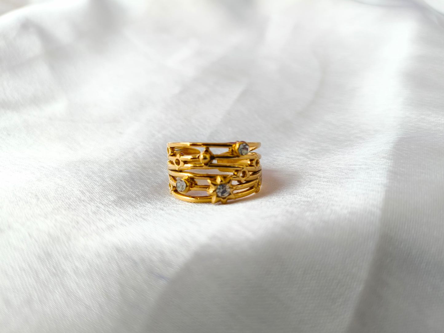ADJUSTABLE GOLD RING