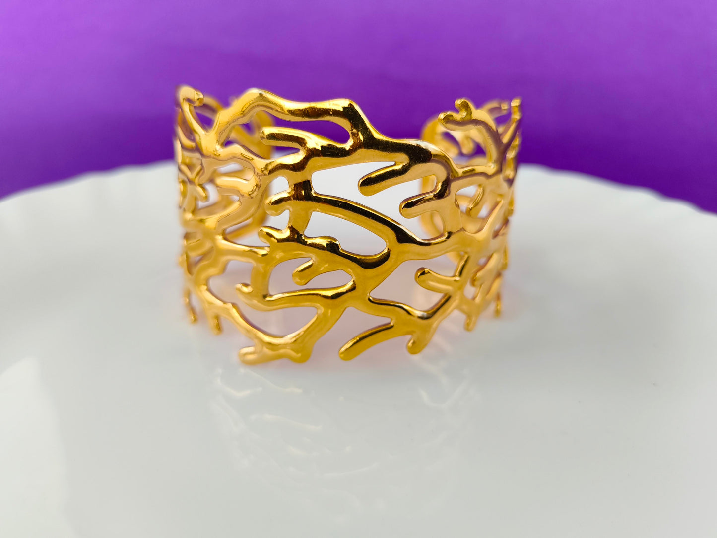 Gold Show Stealer Cuff