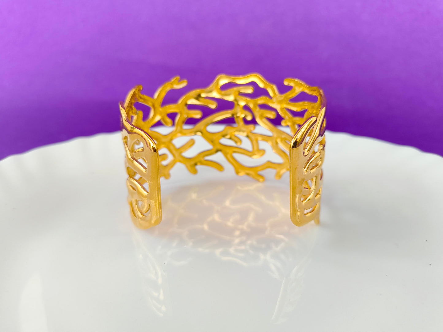Gold Show Stealer Cuff