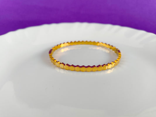 GOLD MINIMAL BRACELET X