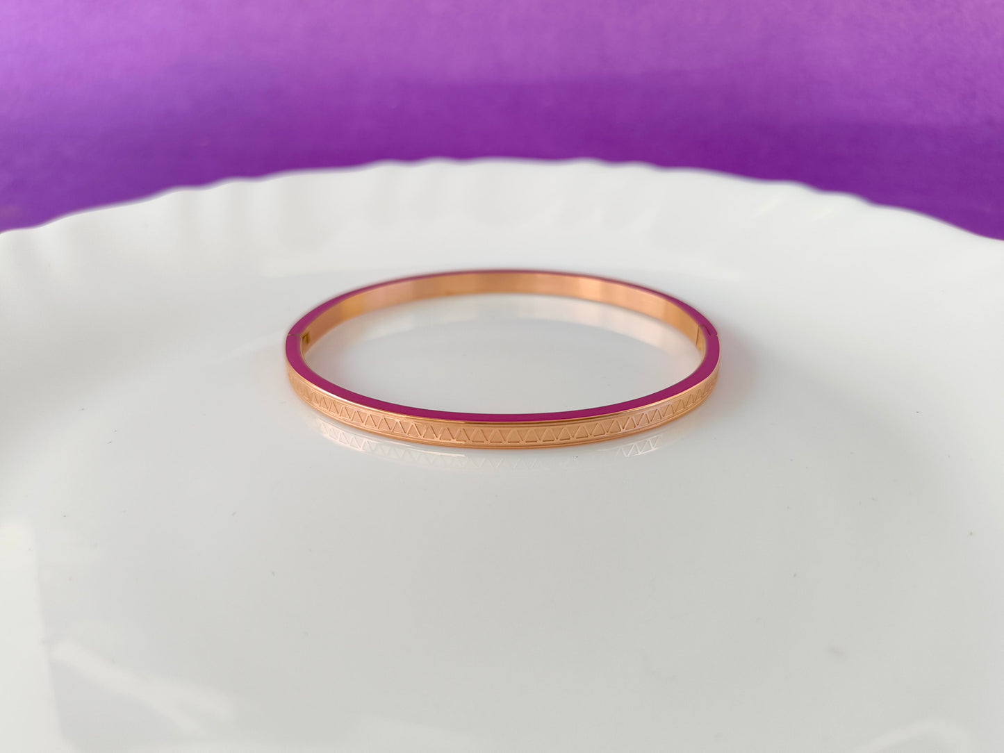 ADULT MINIMAL ROSEGOLD BRACELET X