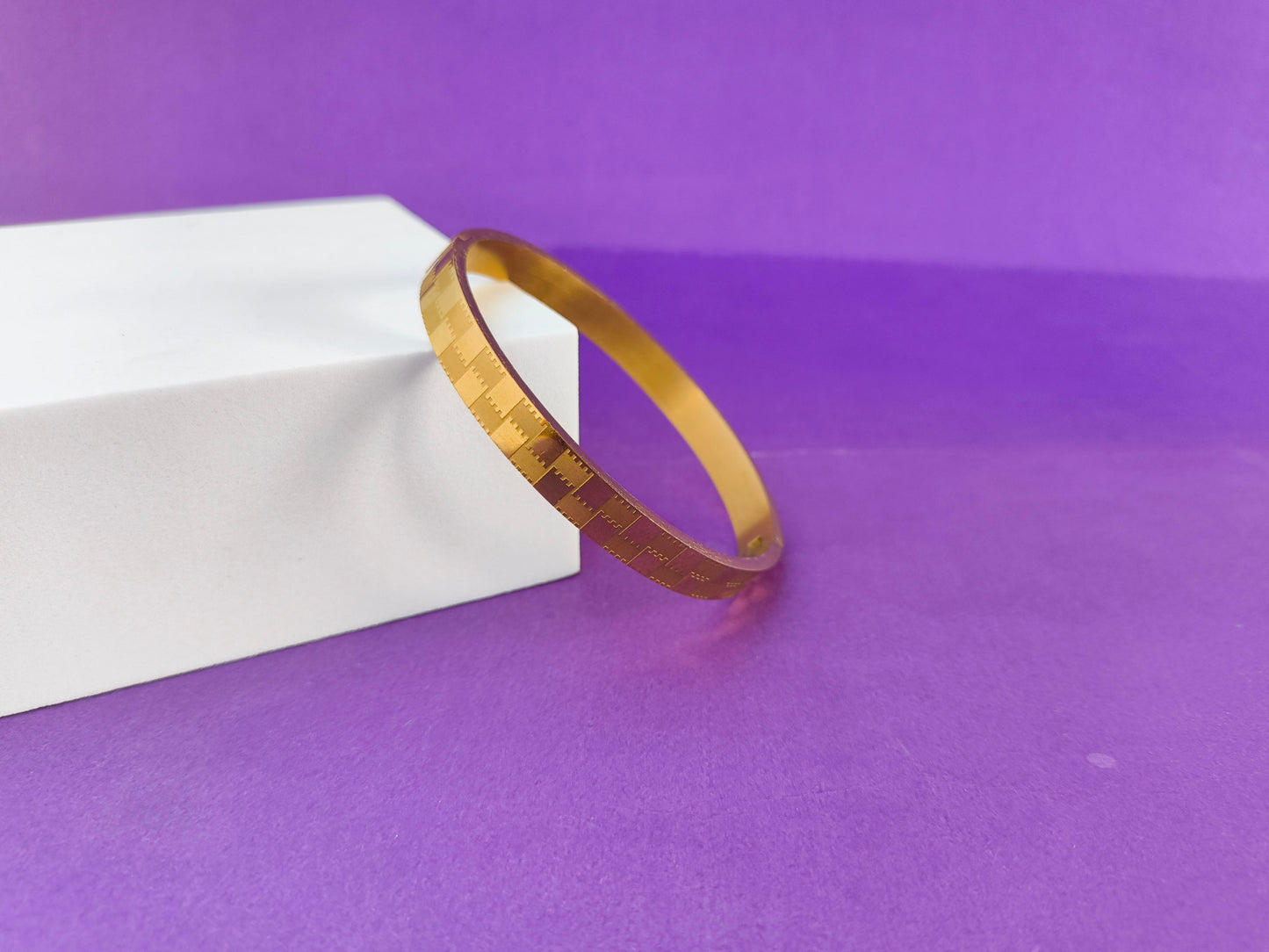 UNISEX KADA GOLD BRACELET X