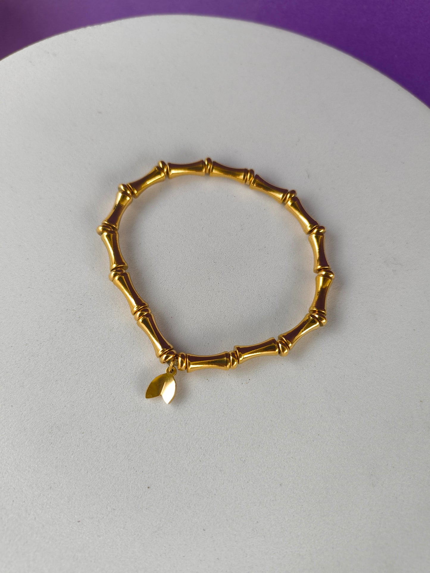 GOLD ELASTIC BRACELET A E
