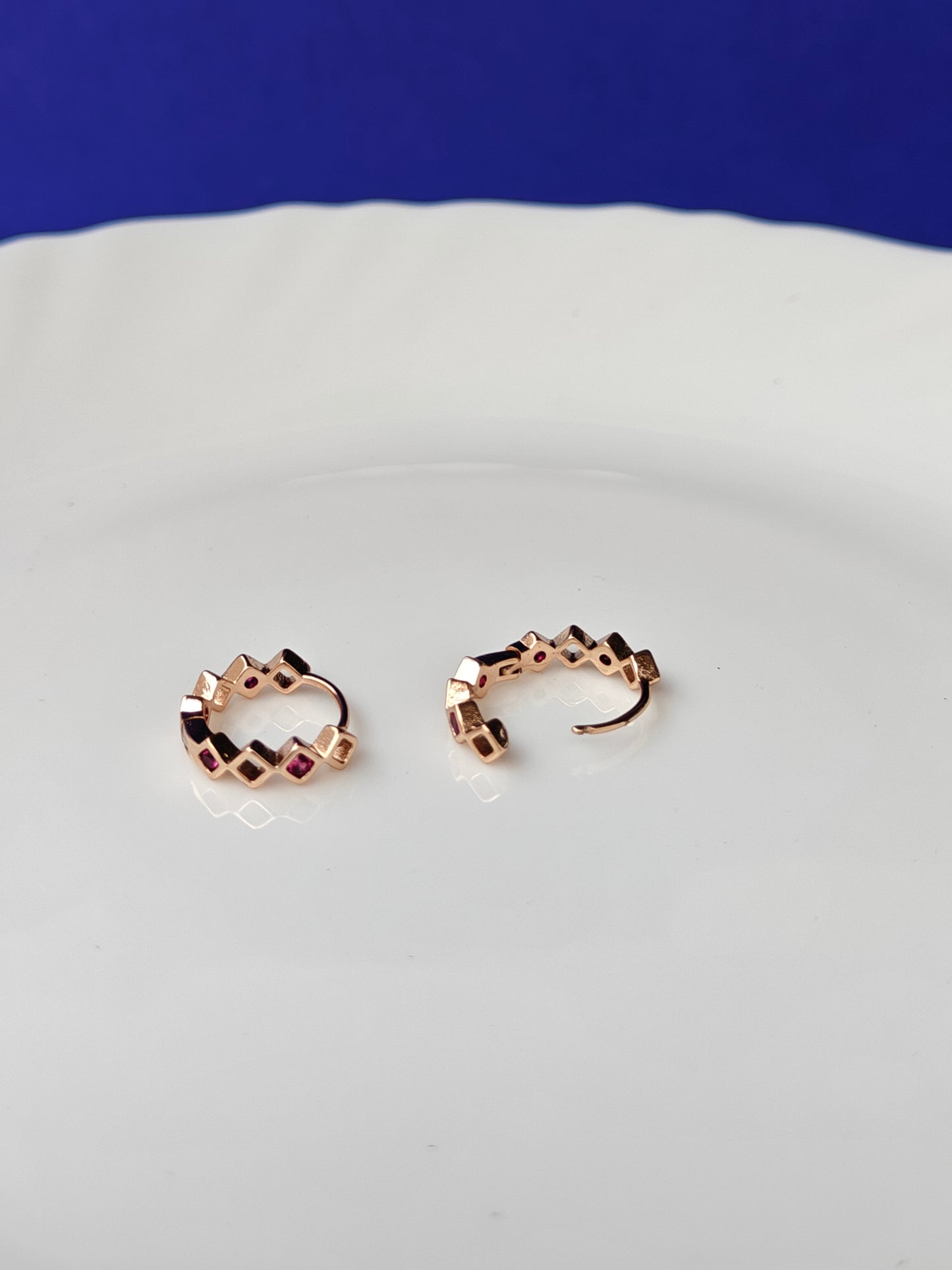 ROSEGOLD EARRING 7T BT2.