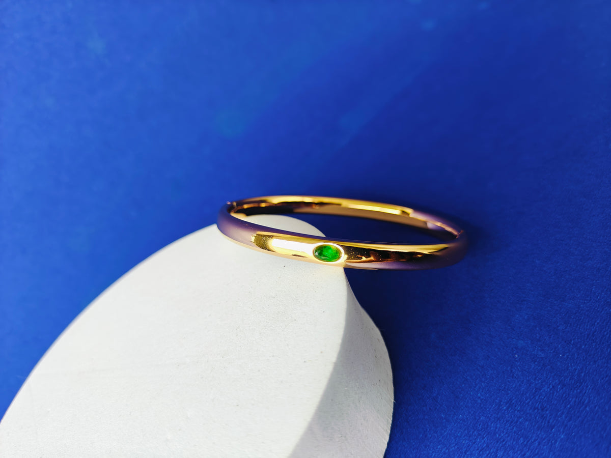 GOLD BRACELET
