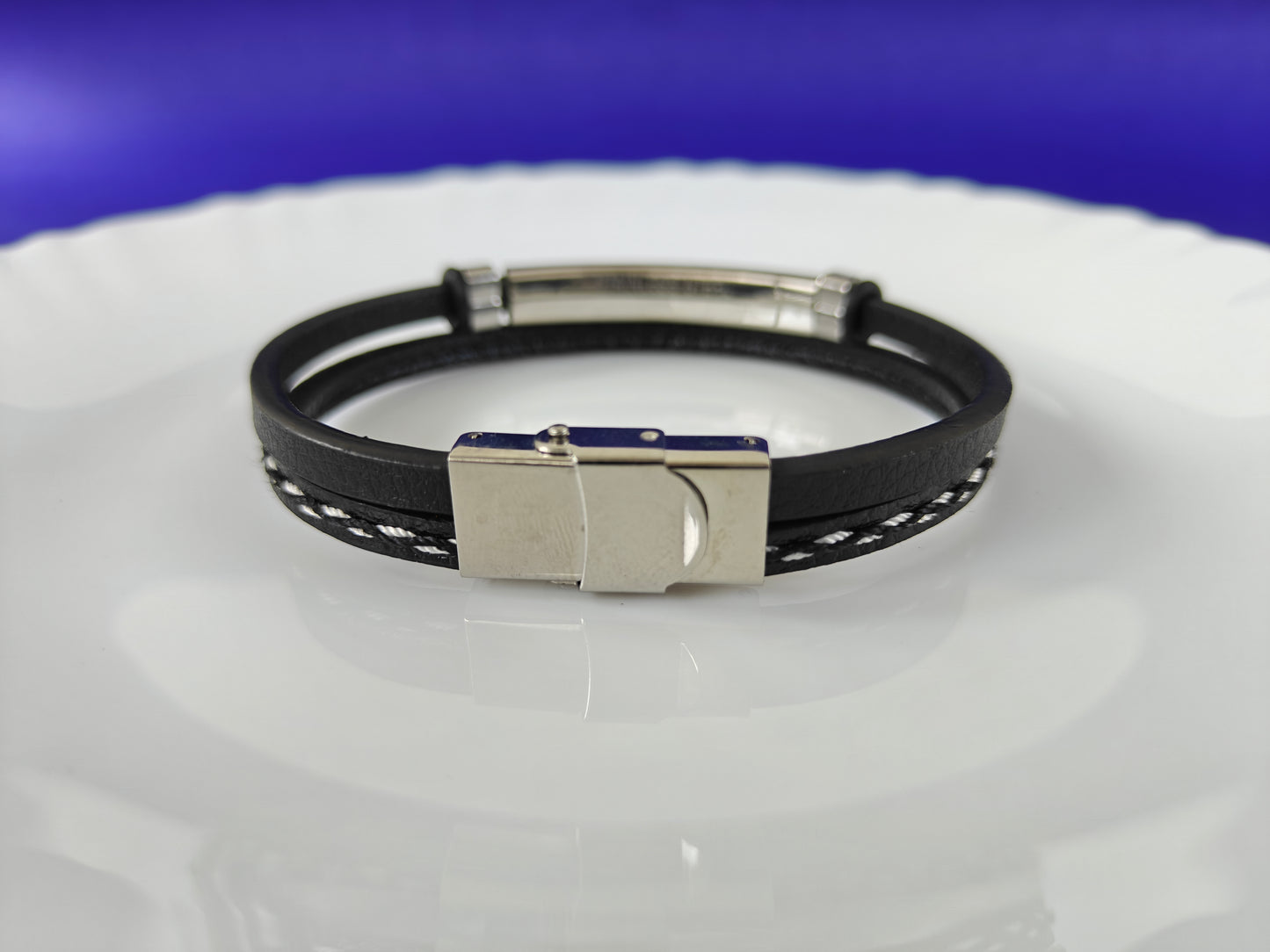 BLACK LEATHER BRACELET TWO LAYER