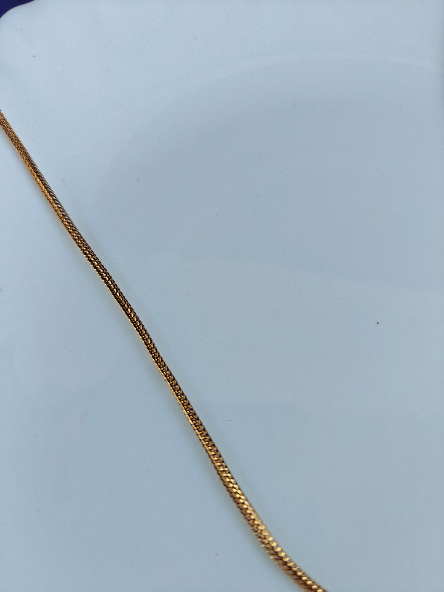 UNISEX GOLD CHAIN D3 U