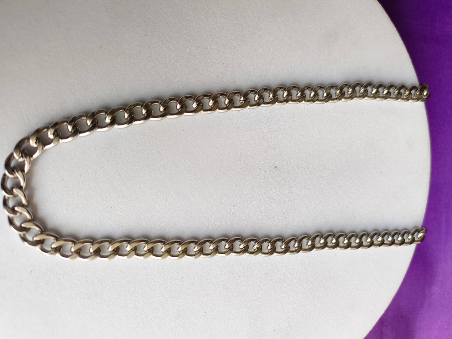 UNISEX SILVER CHAIN N U