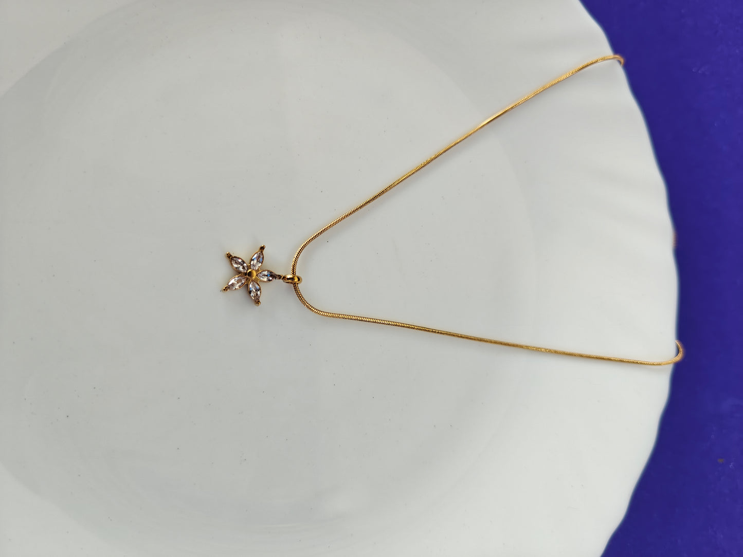 GOLD CHAIN B S15
