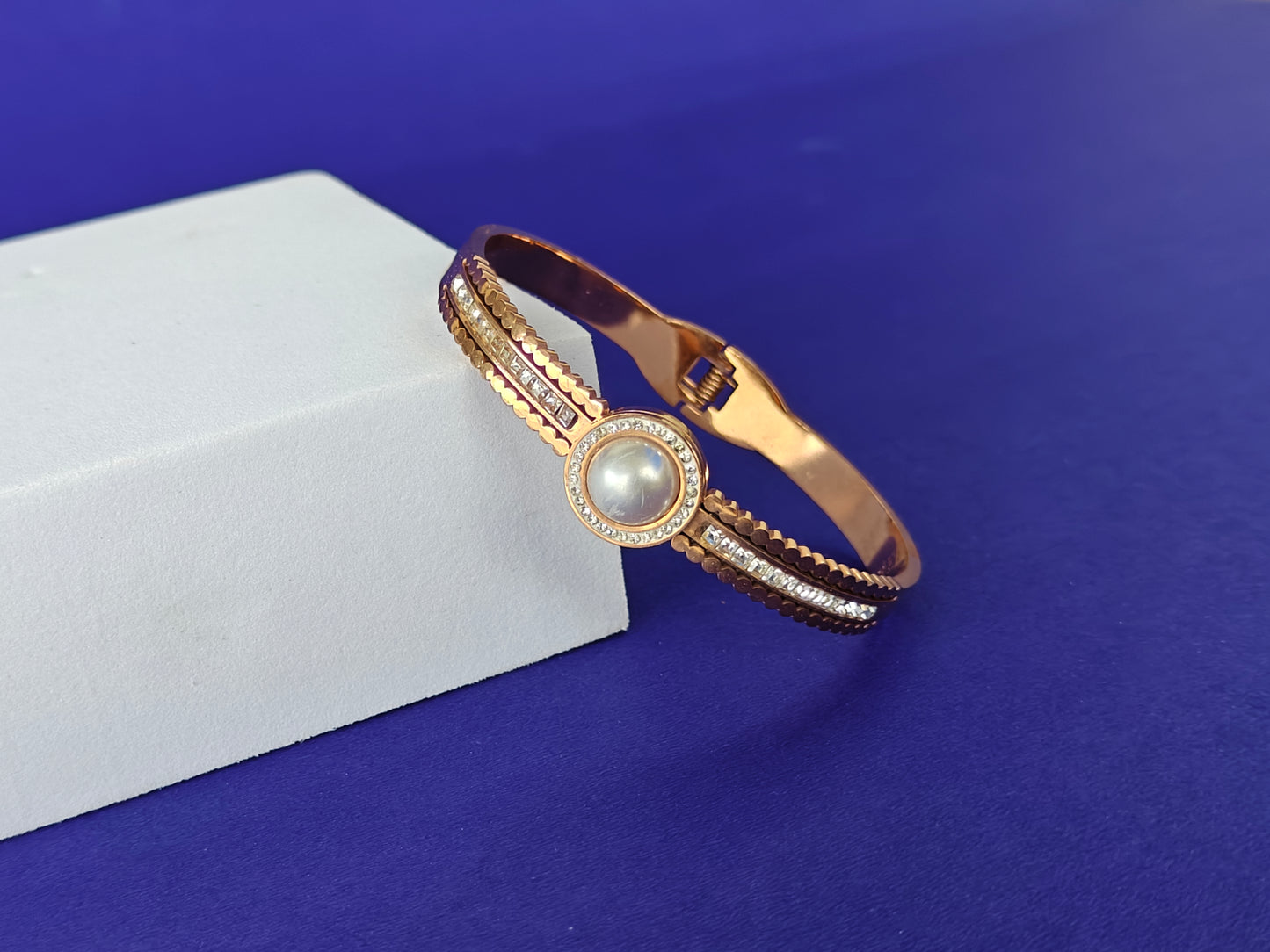 PREMIUM ROSEGOLD CUFF