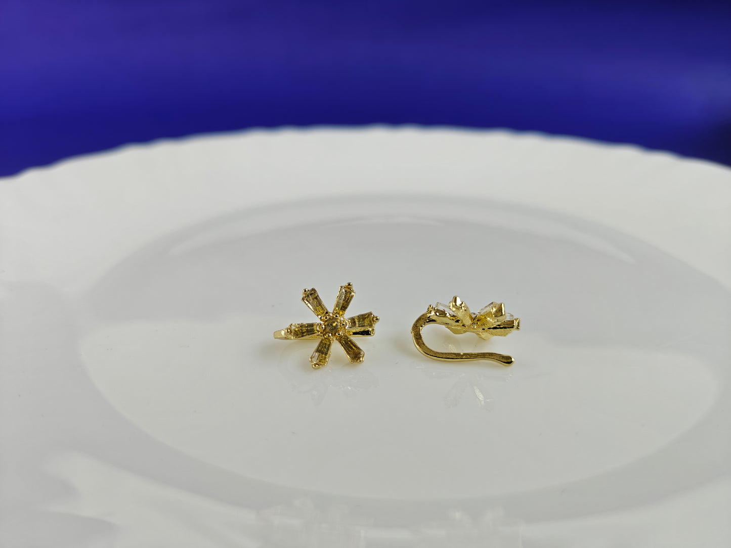 MULTI USE GOLD NOSEPIN/EARCUFF 06 Z3