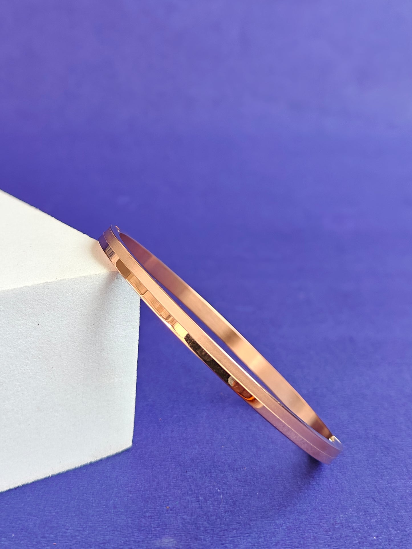 ADULT ROSE GOLD BRACELET.