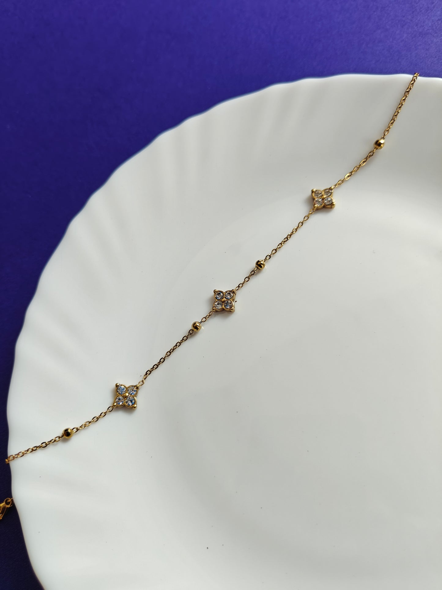 GOLD ANKLET ...