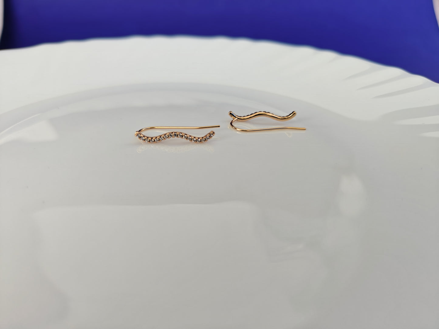 GOLD EAR CUFF