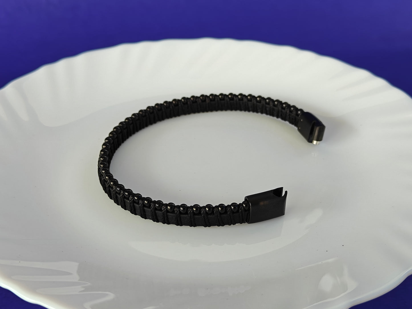 BLACK LEATHER BRACELET