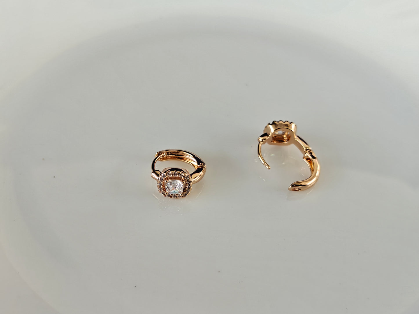 ROSEGOLD EARRING Y5