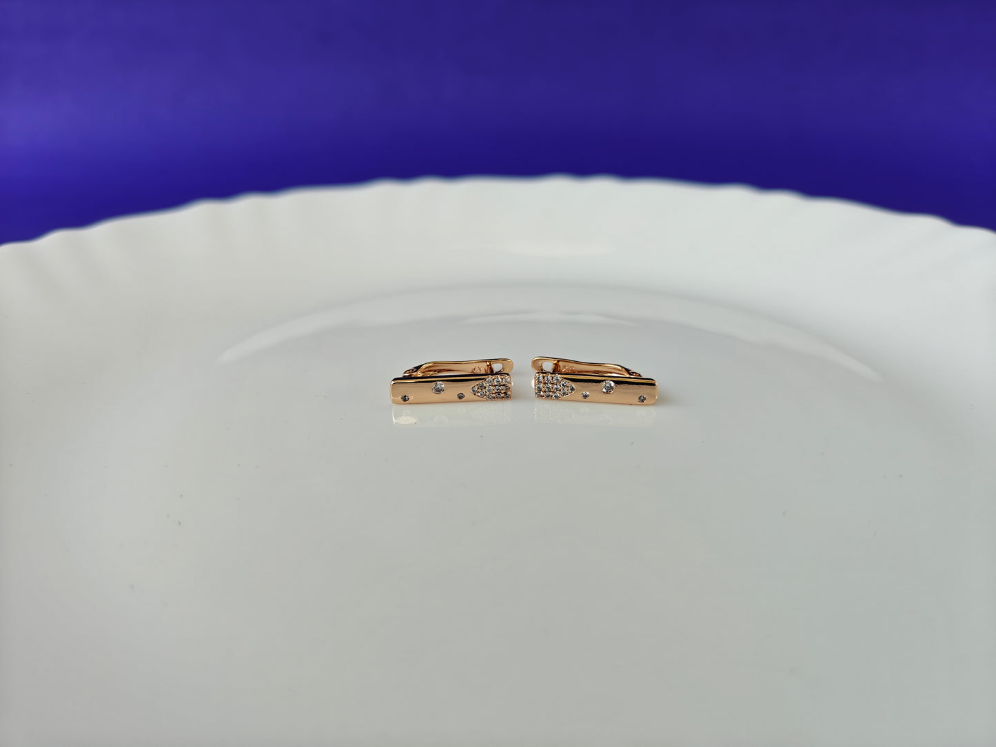 ROSEGOLD EARRING 4K BT X