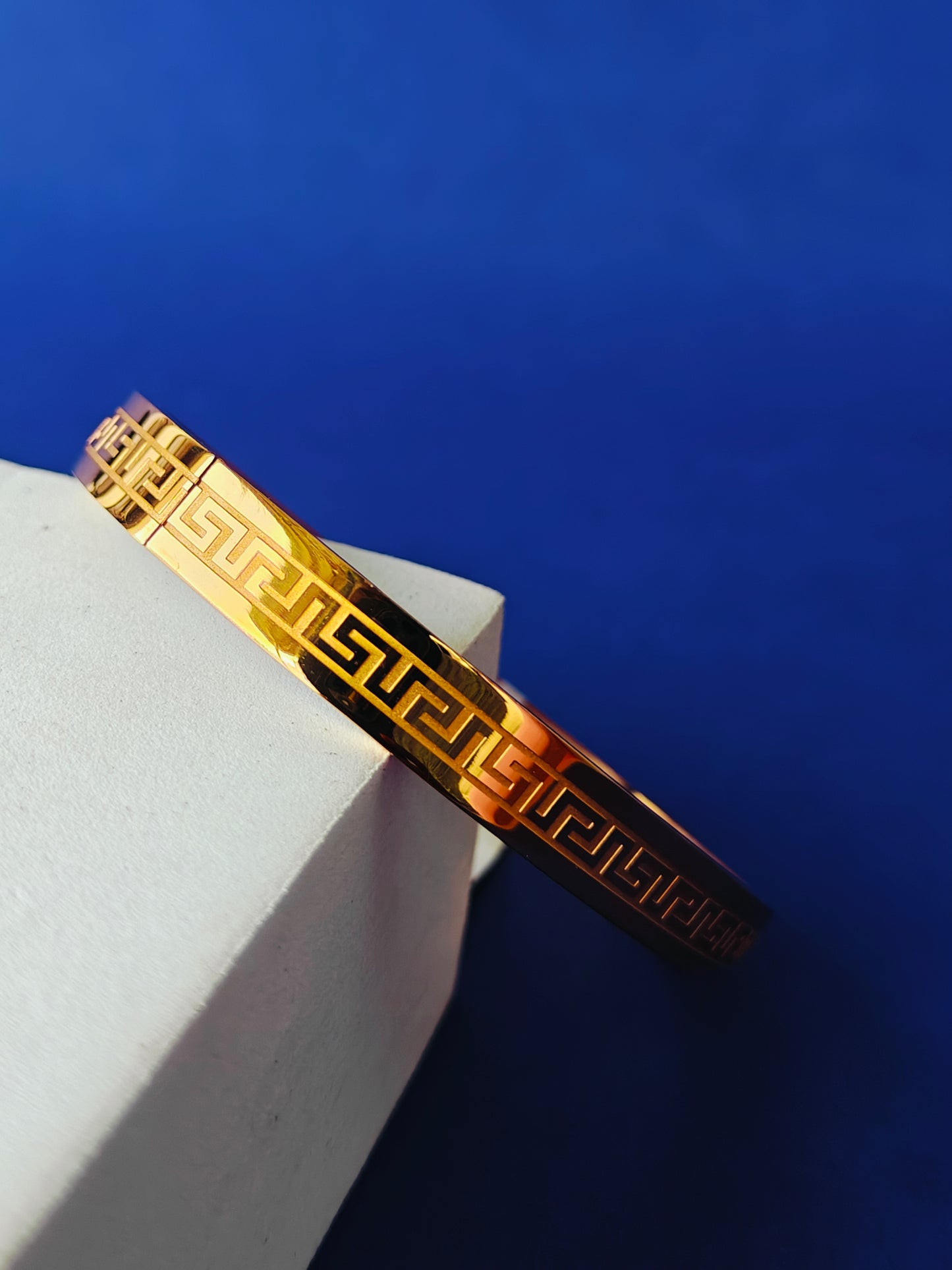 UNISEX KADA GOLD BRACELET