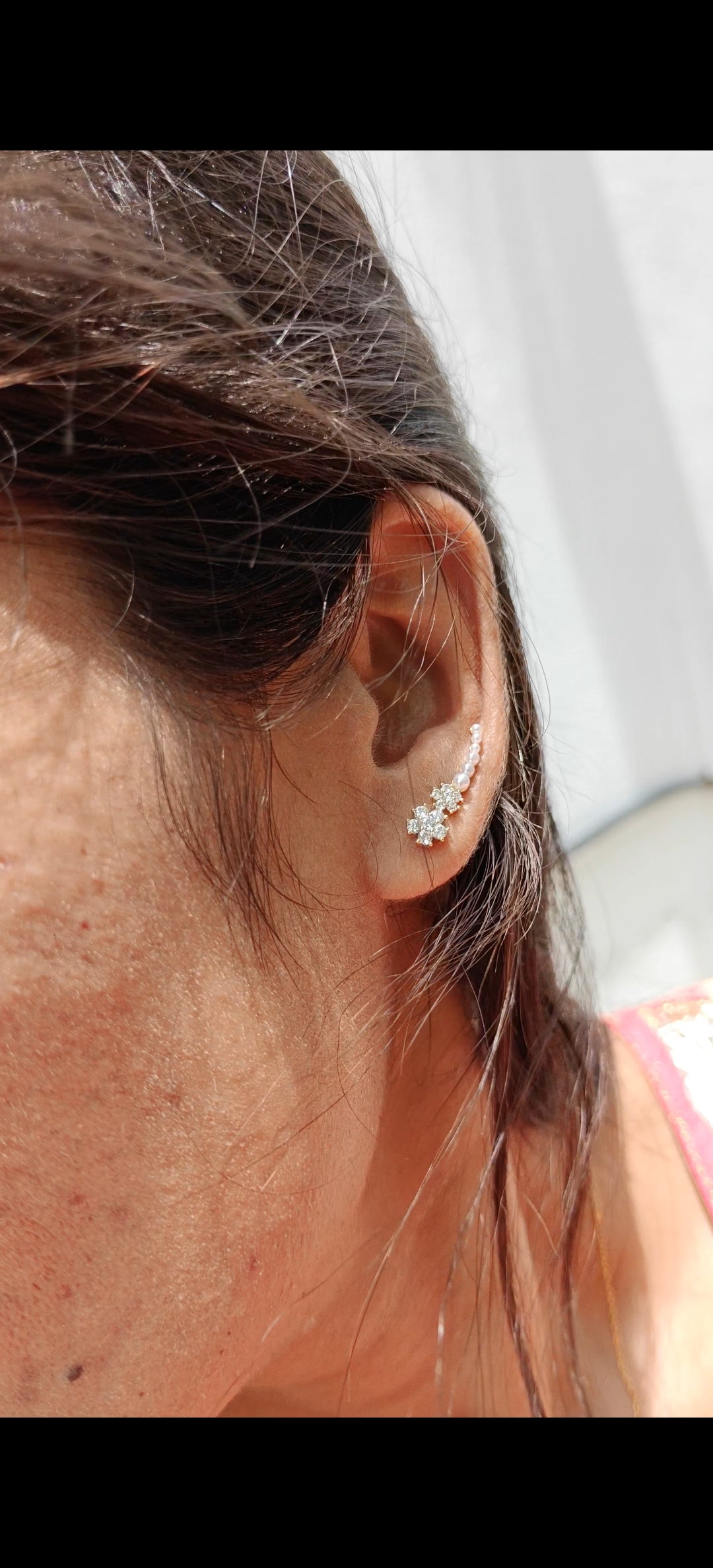 GOLD EAR CUFF I Z2 X