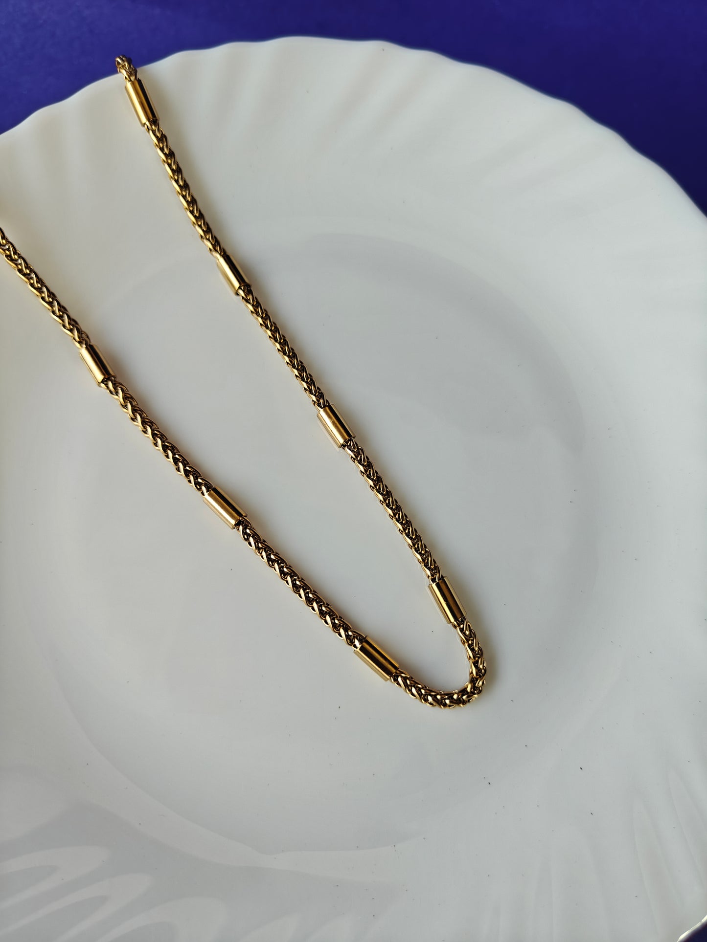 UNISEX GOLD CHAIN