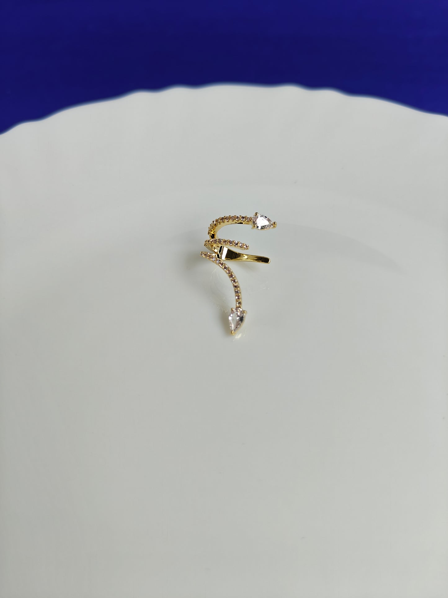 LEFT SINGLE SIDE EAR CUFF O Z3