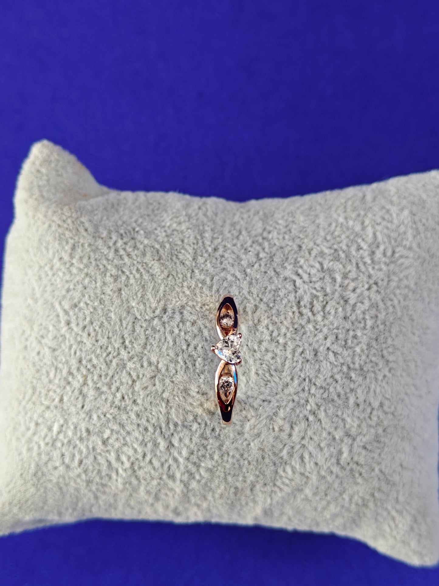 ROSEGOLD RING ..