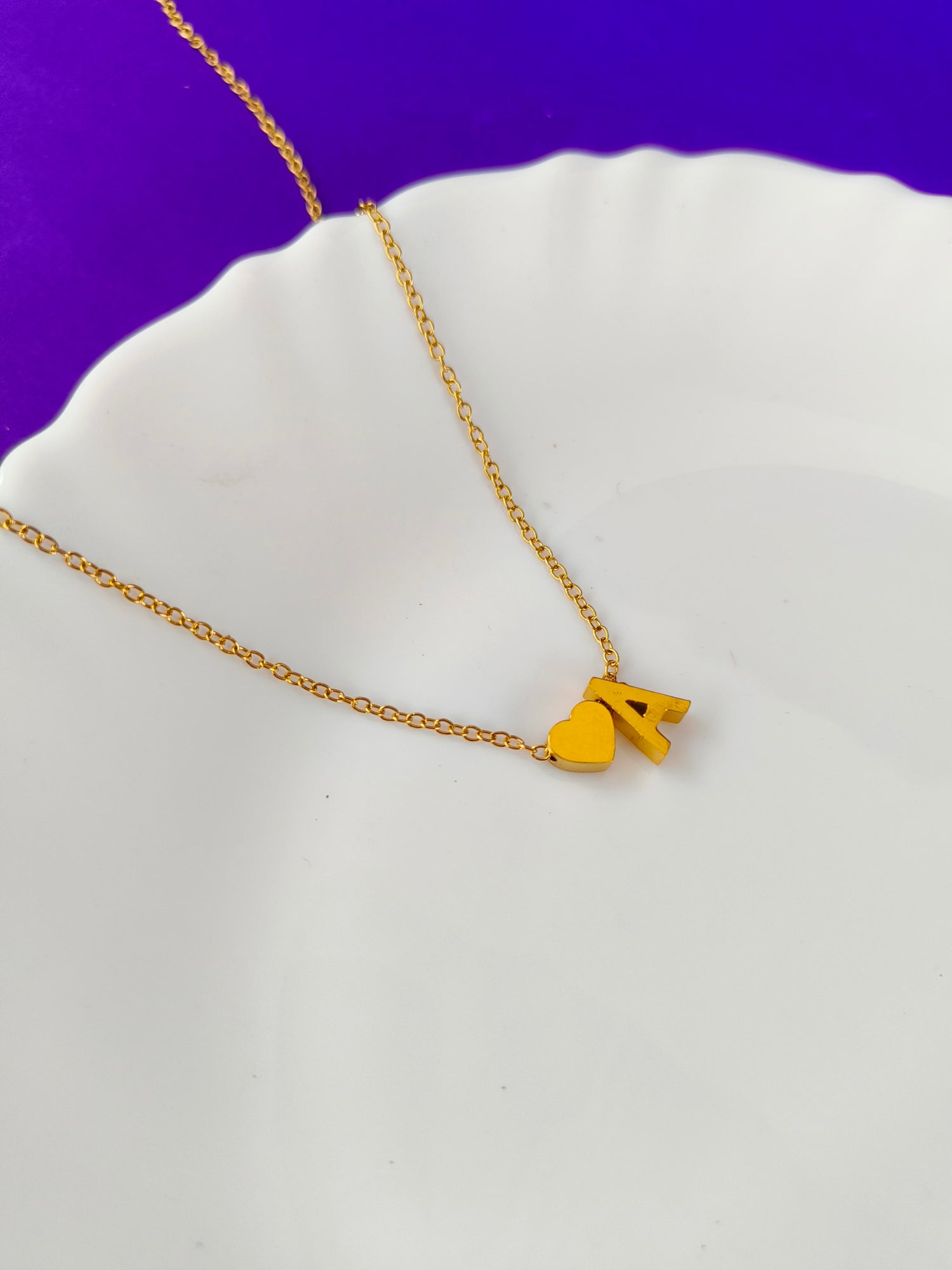 LETTER GOLD CHAIN