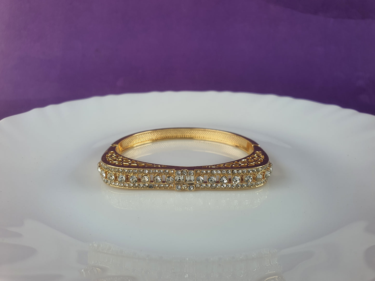 GOLD KADA BRACELET X