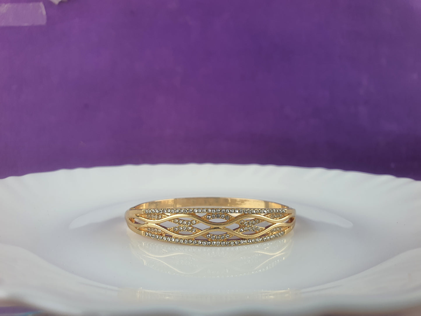 GOLD KADA BRACELET X