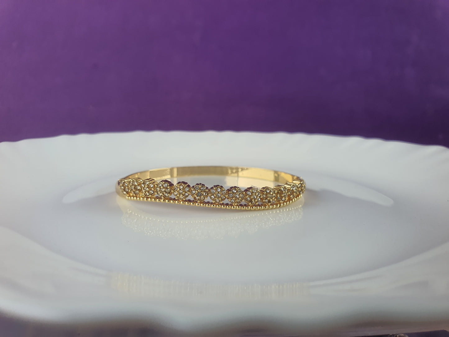 GOLD KADA BRACELET X