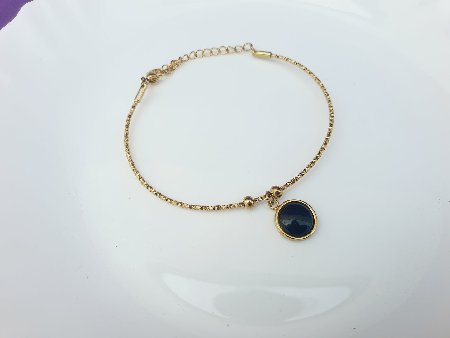 ADJUSTABLE BRACELET