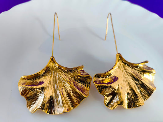 GOLD EARRING P G T1 X
