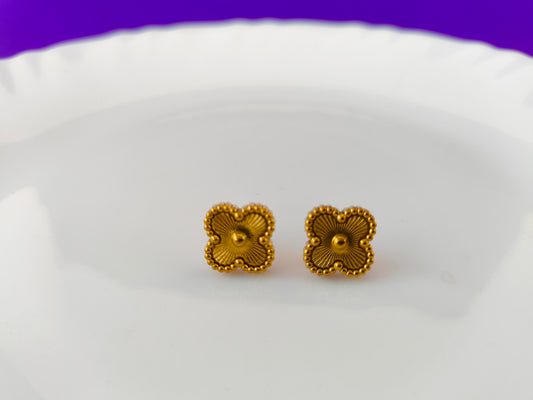 GOLD EARRING A5 G T5 X