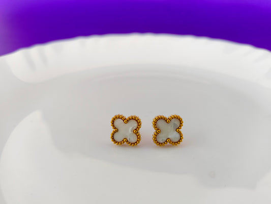 GOLD EARRING B5 G T5 X