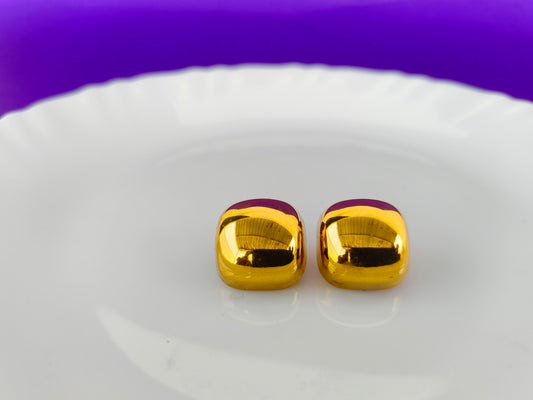 GOLD EARRING Q3 G T3 X
