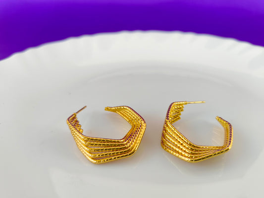 GOLD EARRING Y4 G T4 X