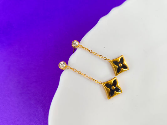 GOLD EARRING E5 G T5 X
