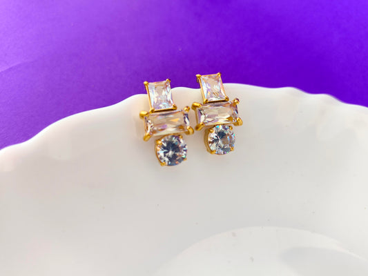GOLD EARRING 2A GG C1 X