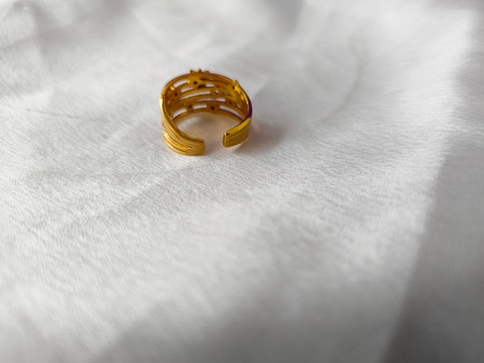 ADJUSTABLE GOLD RING