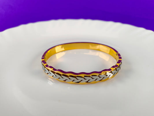 GOLD BRACELET SILVER X