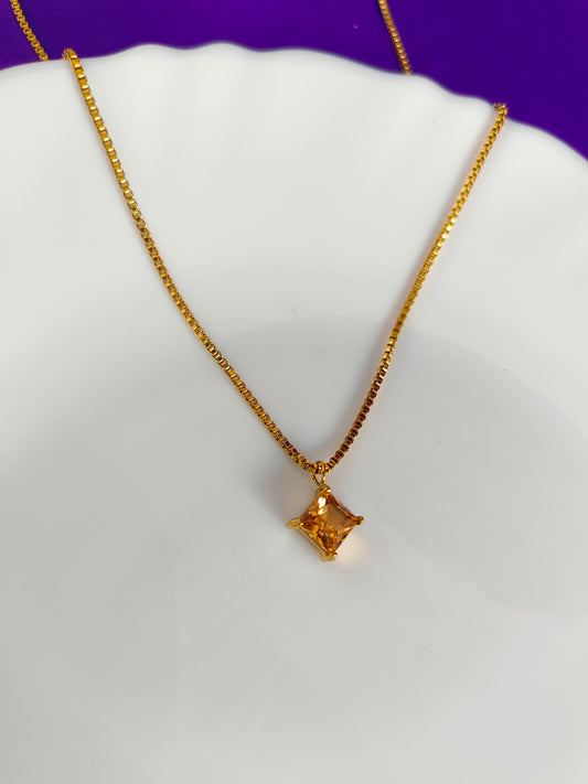 GOLD ORANGE STONE CHAIN U S1