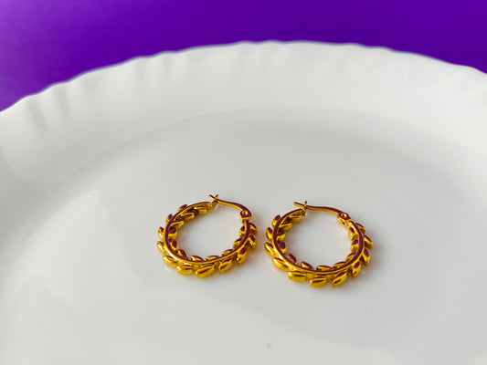 GOLD EARRING 6Q G T6 X