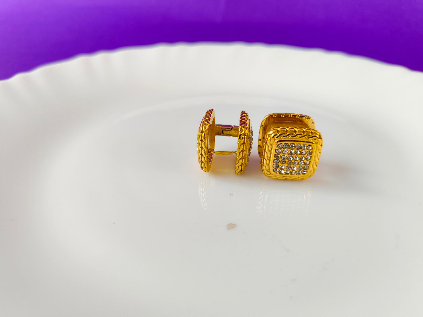 GOLD EARRING 6O G T6 X