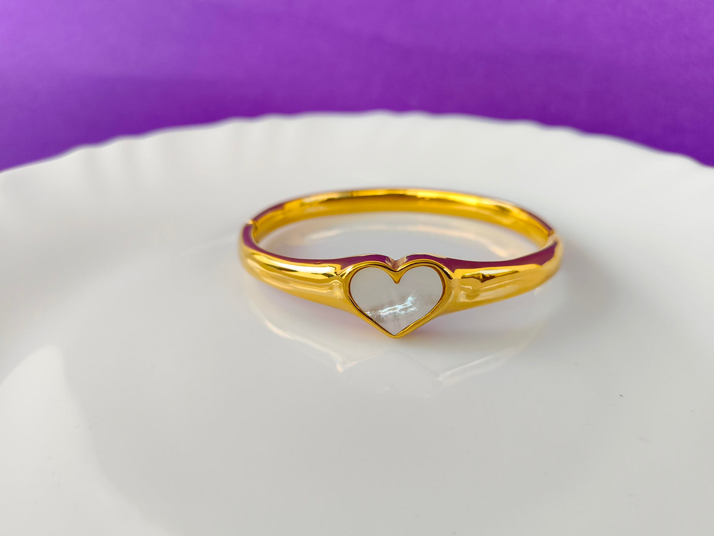GOLD WHITE HEART BRACELET X