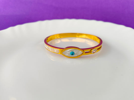 GOLD EVIL EYE BRACELET X