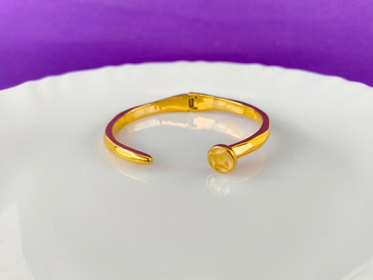 Nail Cuff